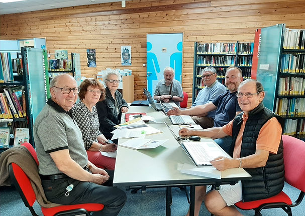 2022-07-02-CHGCNH-GENEALOGIE MEDIATHEQUE-PHOTO DE GROUPE.jpg