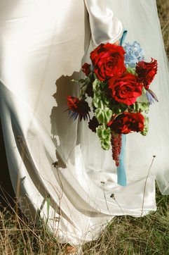 Bold modern bridal bouquet florals at the hunting lodge Auckland 