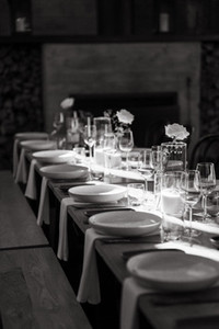 modern white and green wedding florals 
