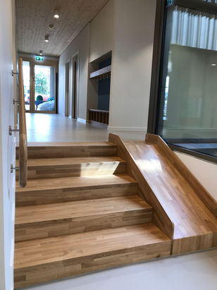 Individuelle Kita-Einrichtung mit kindgerechten Möbeln aus Holz in Pforzheim