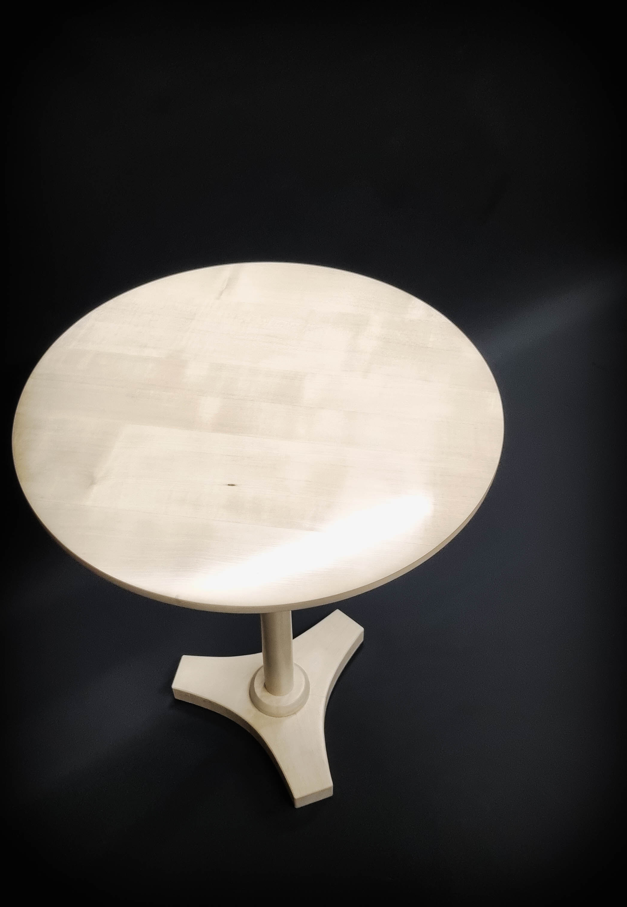 Sycamore Pedestal Table