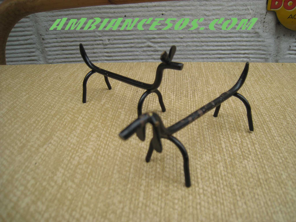 Miniature : 6 Porte-couteau chiens en fer