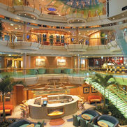 El crucero de lujo que debes vivir al menos una vez en la vida: Serenade of the Seas