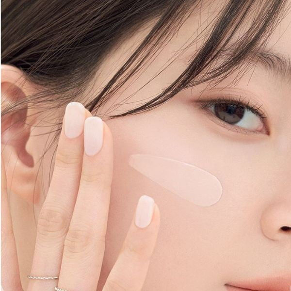 Thumbnail: Romand Nu Zero Cushion (05 Sand 25) Long Lasting, High Coverage