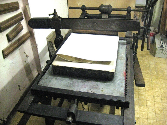 For Sale
Beautiful lithography printing press (French model)
In good condition
Functions perfectly!
To be collected in Antwerp, Belgium