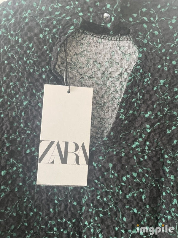 תמונה ממוזערת: חולצה ZARA