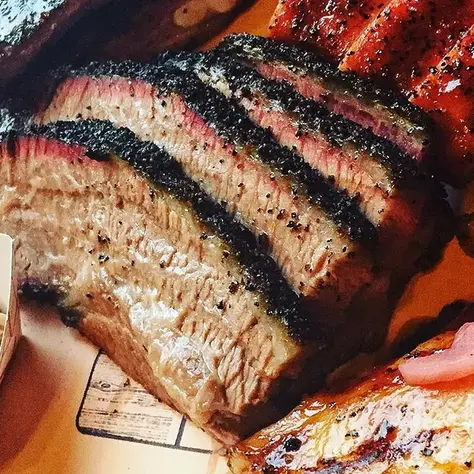 A Tour of Toronto: Discover 10 Must-Visit BBQ Restaurants
