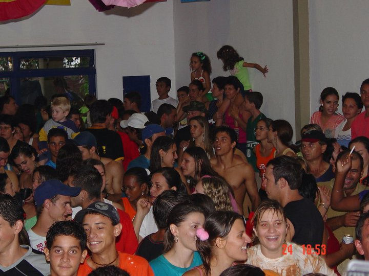 199886_108806212535180_100002174057553_8