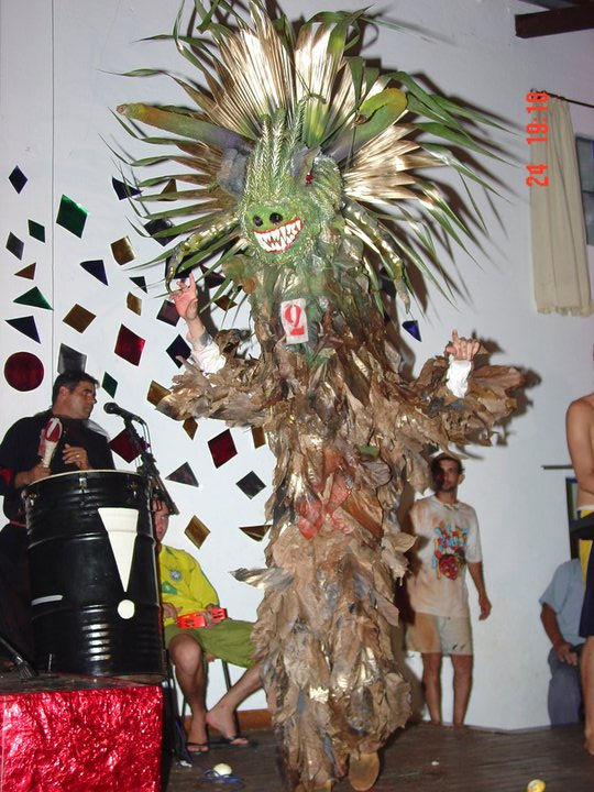 200146_108808049201663_100002174057553_8