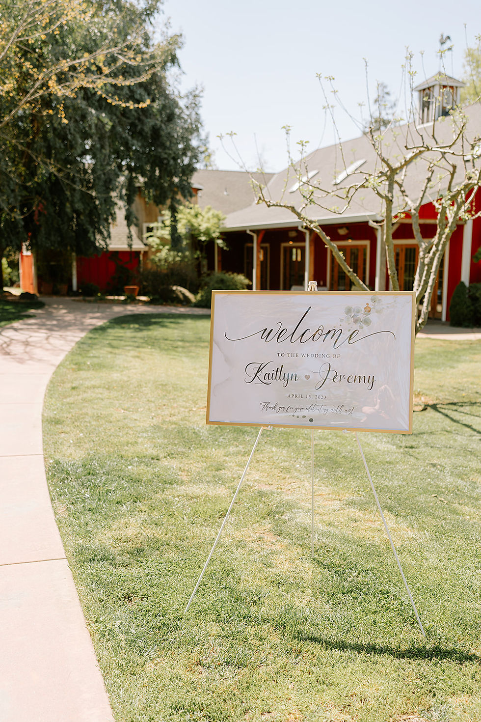 a spring wedding at Flower Farm Inn, Loomis CA