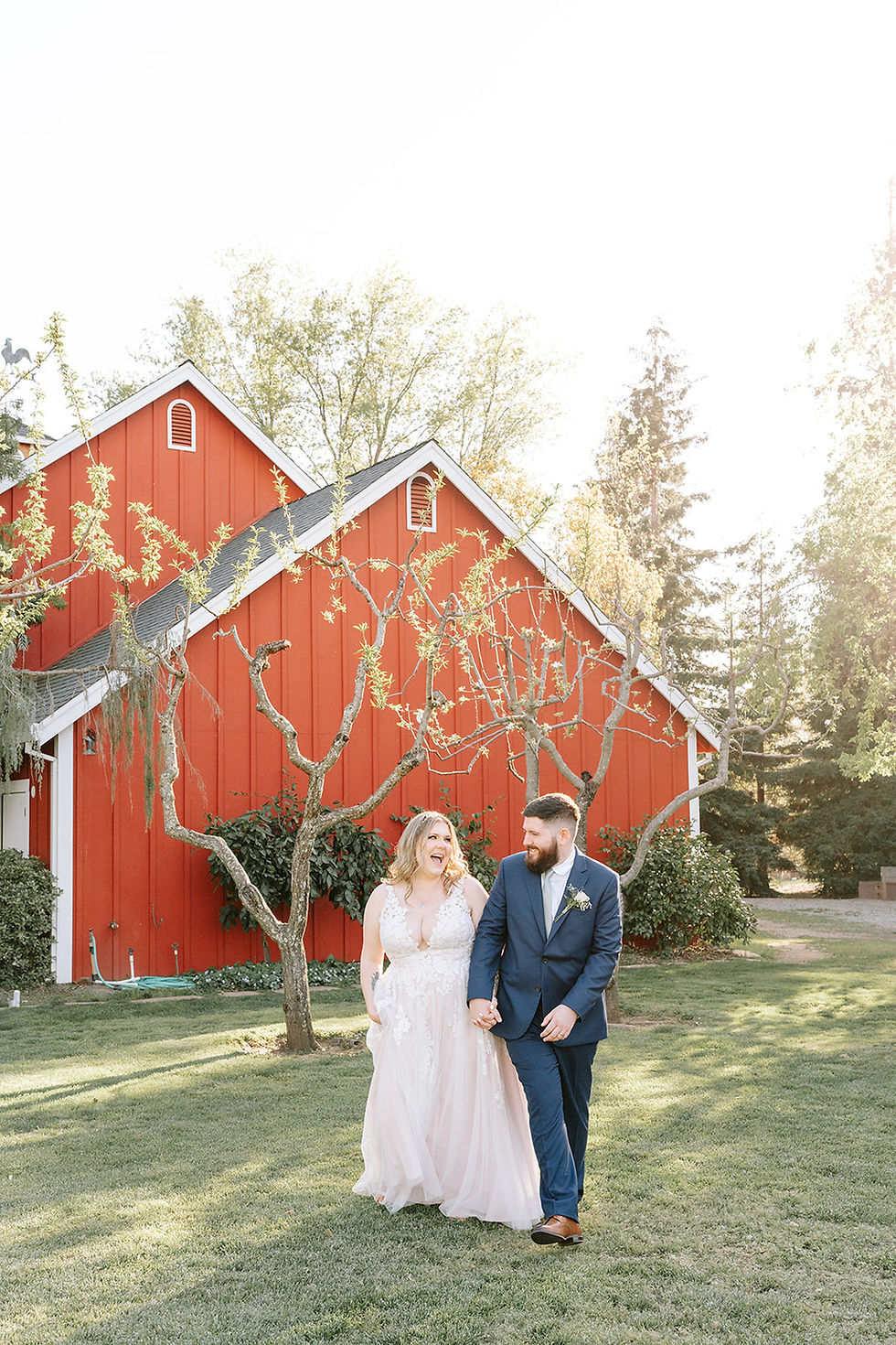 a spring wedding at Flower Farm Inn, Loomis CA