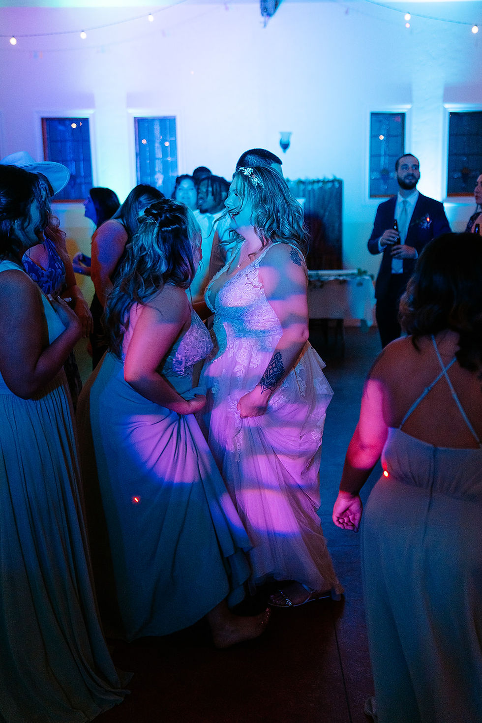 a spring wedding at Flower Farm Inn, Loomis CA