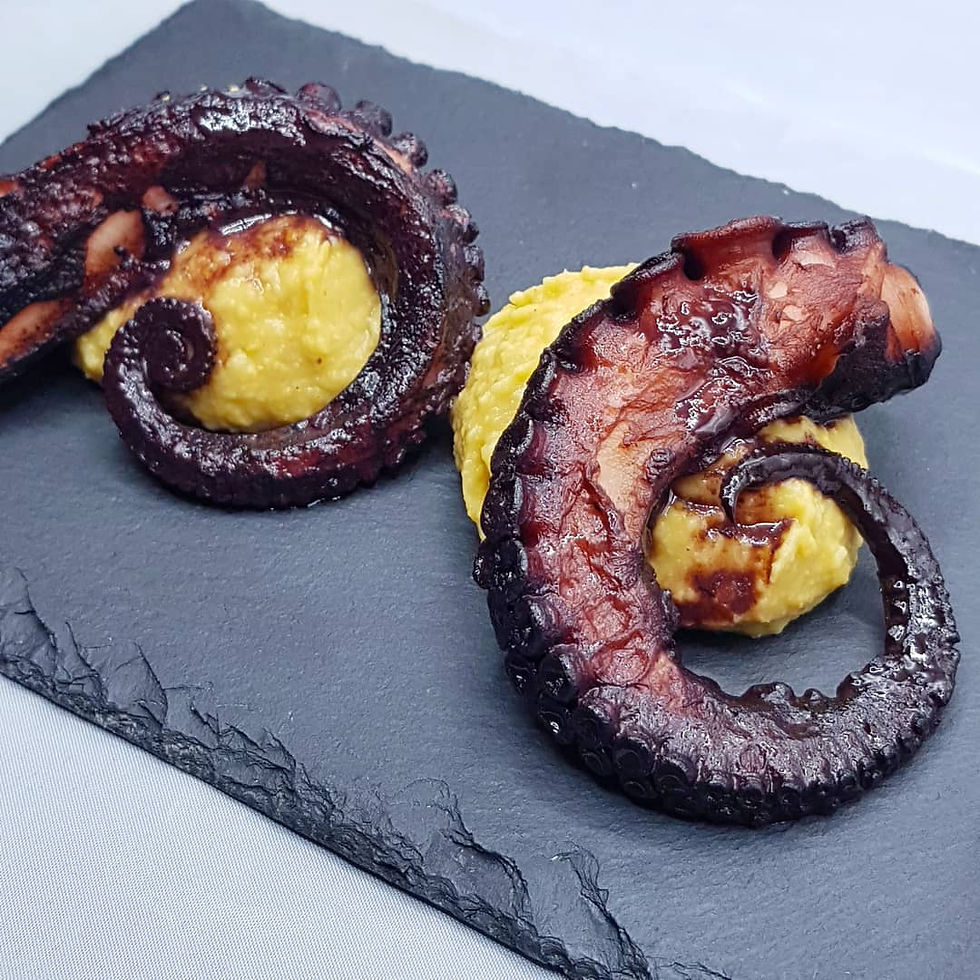 Polpo Ubriaco con Purea di Ceci
