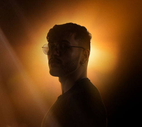 Endryl Alencar — designer de identidade visual e consultor de marketing