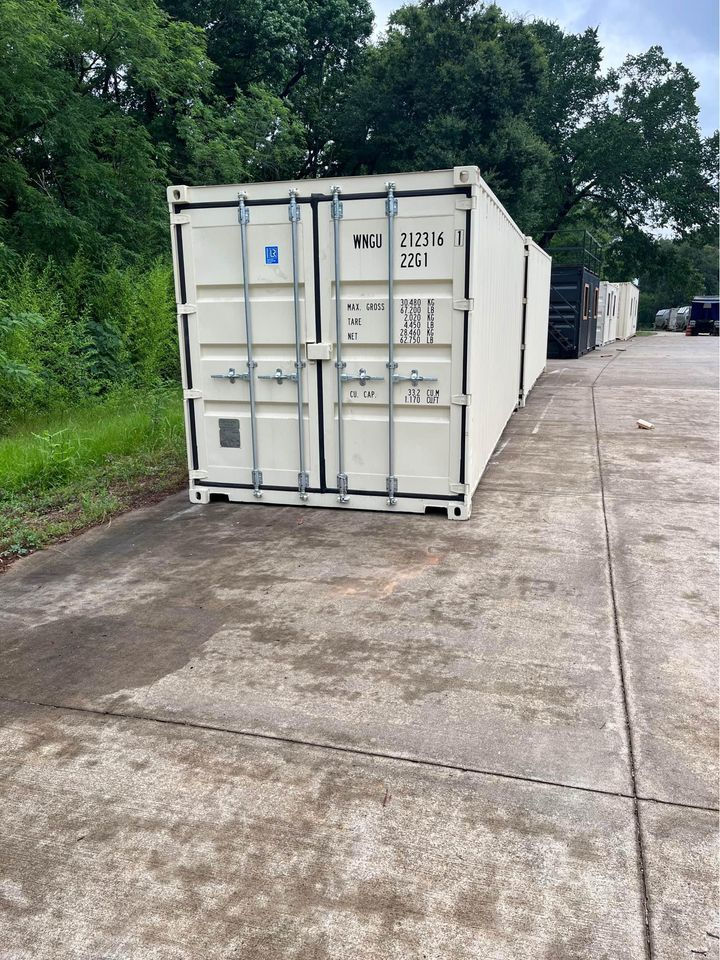 20' 1-TRIP SHIPPING CONTAINER
