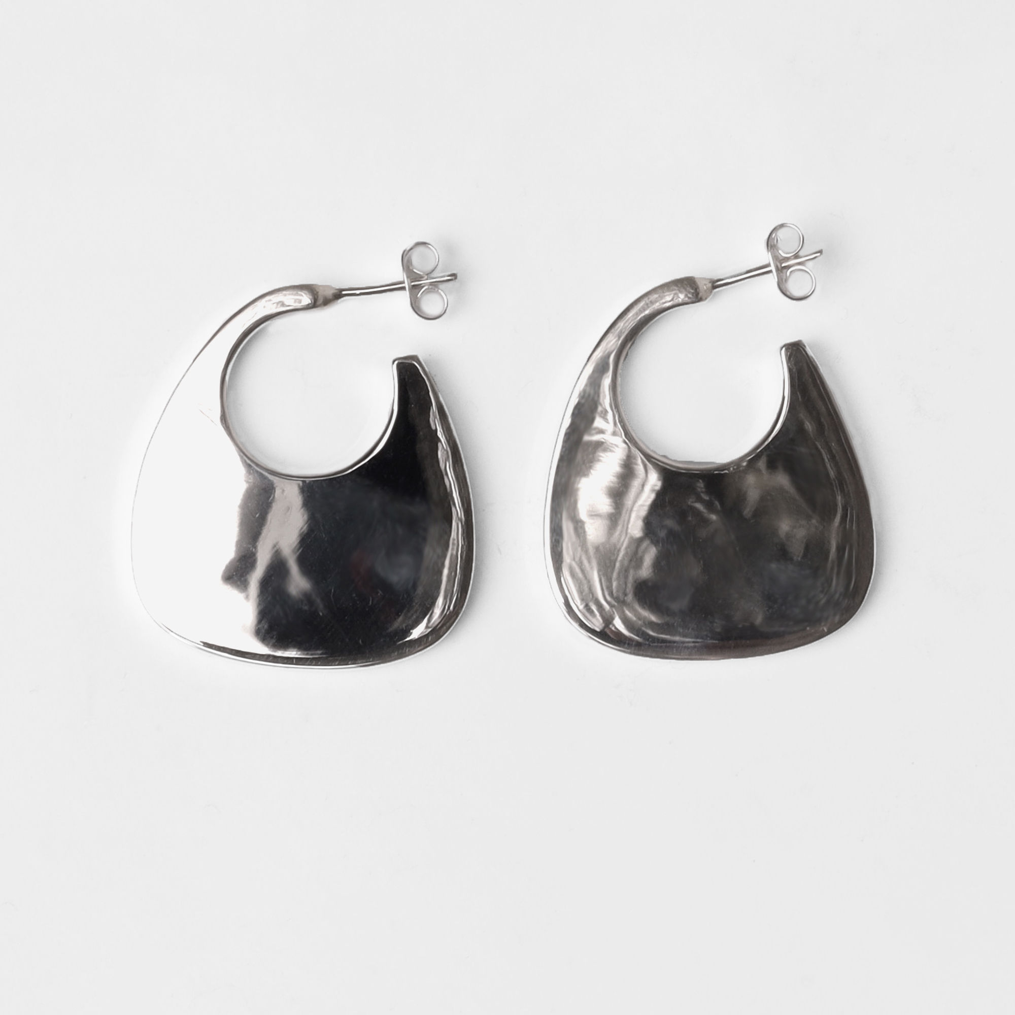 Arete placa de plata