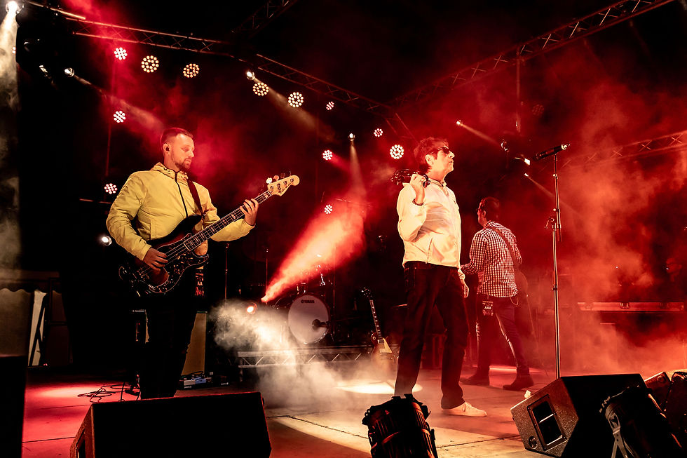 More Radio Live 2026