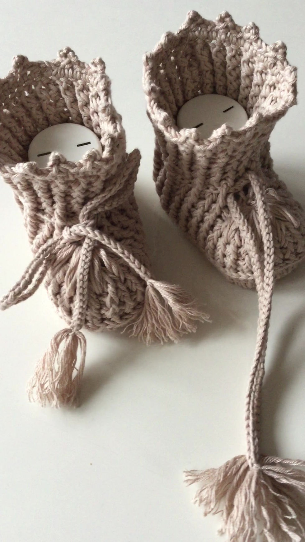 Thumbnail: Organic Cotton  Hand Knitted 0-1Y Leya Booties