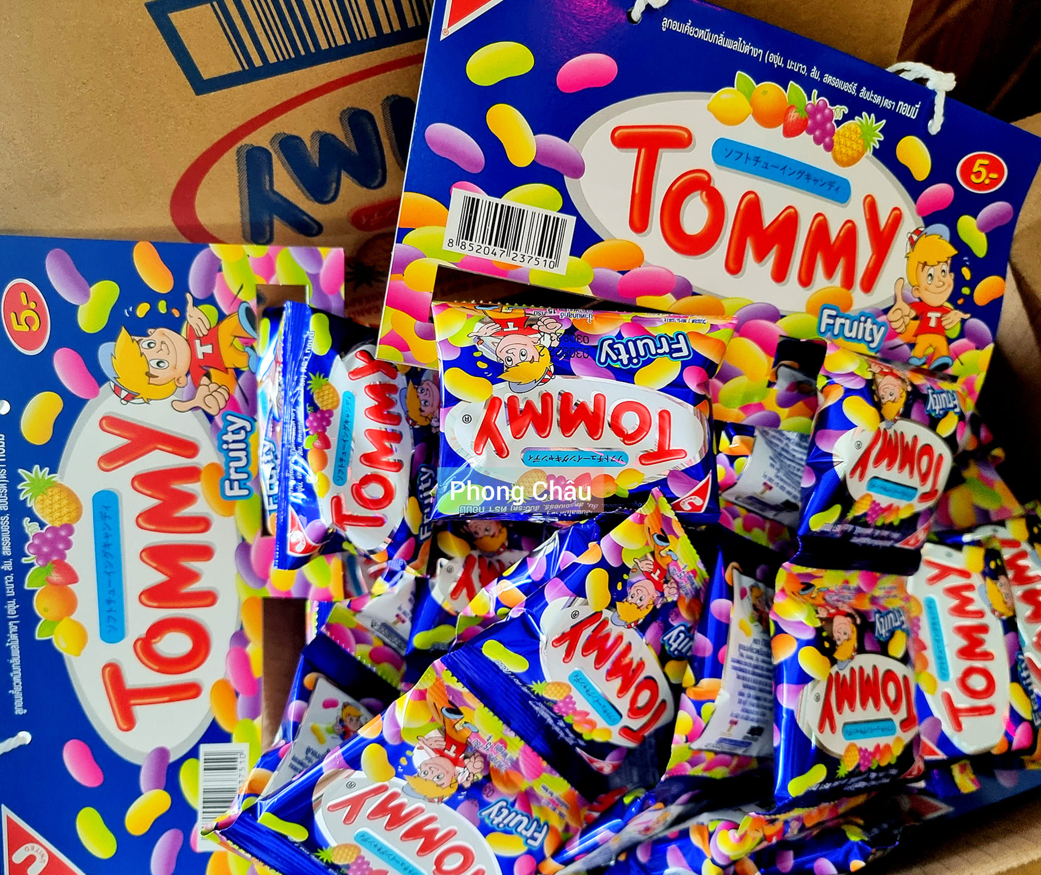 Kẹo Tommy trái cây đủ màu vĩ treo