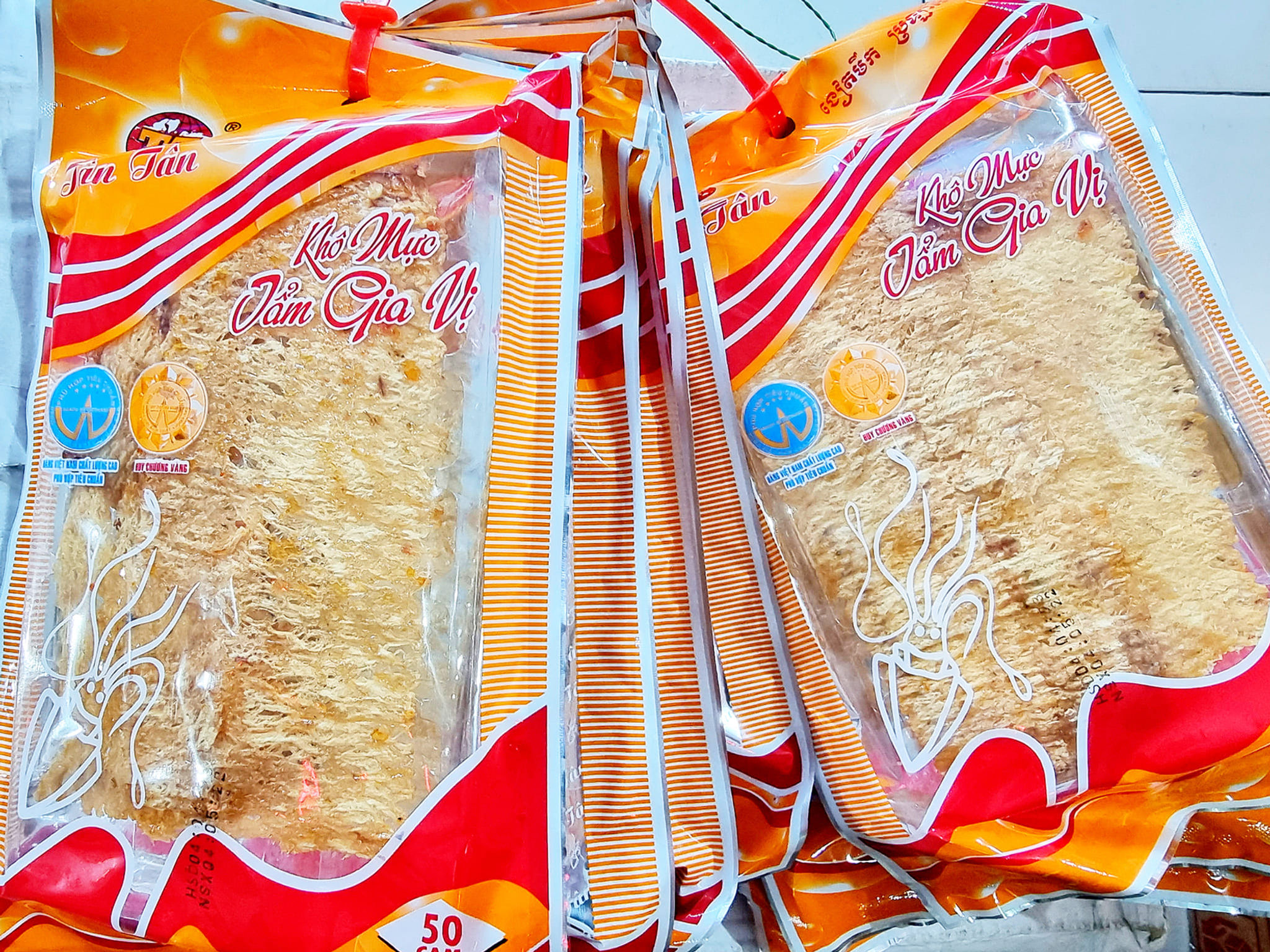 Khô mực Tân Tân gói lớn