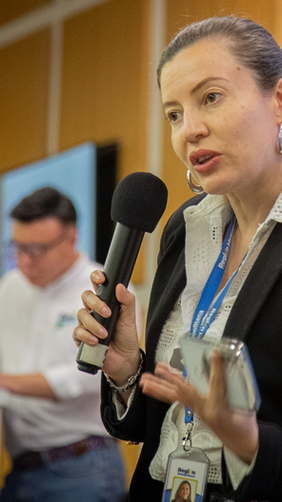 Gobernación y Región Metropolitana buscan soluciones para la movilidad