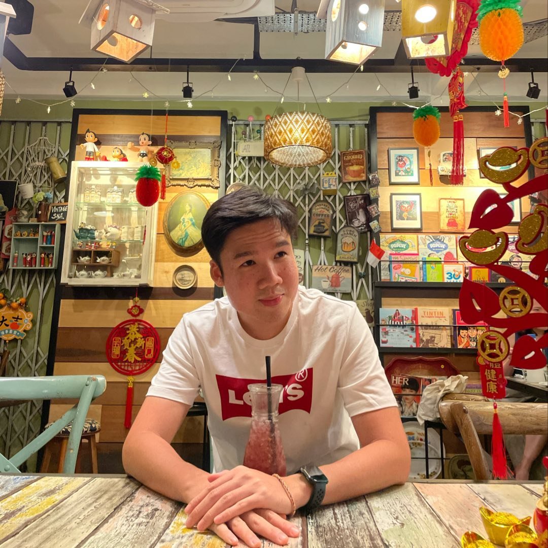 Wei Jun.jpg