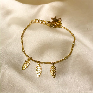 Bracelet 3 feuilles - plaqué or 24 carats - 26,90€