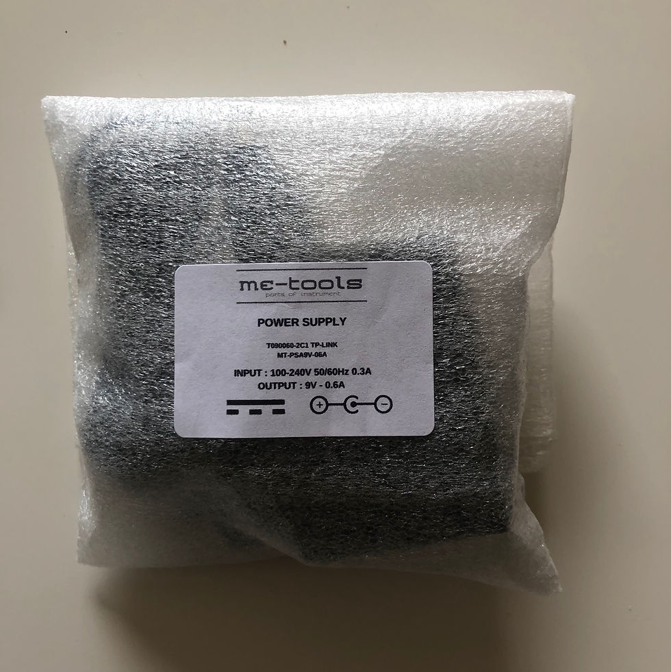 Küçük resim: me-tools ADPV1 Gitar Pedal Adaptörü 9V 600mA (Boss Pedallar ile Uyumlu)