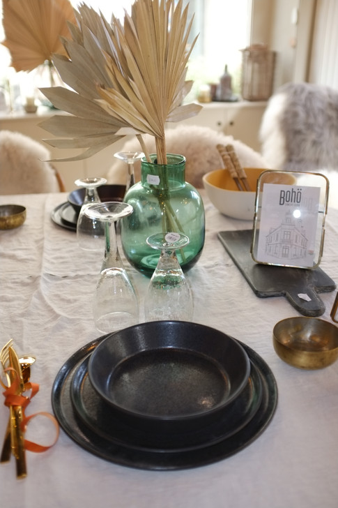 Assiettes plates grandes et petites et assiettes creuses / Jars céramistes gamme "tout simple"