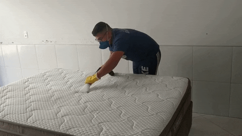 GIRF DE CAMA.gif