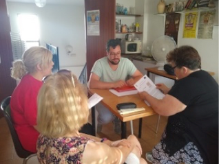 Fomento de la Lectura y escritura para adultos “Aprende y Diviértete”