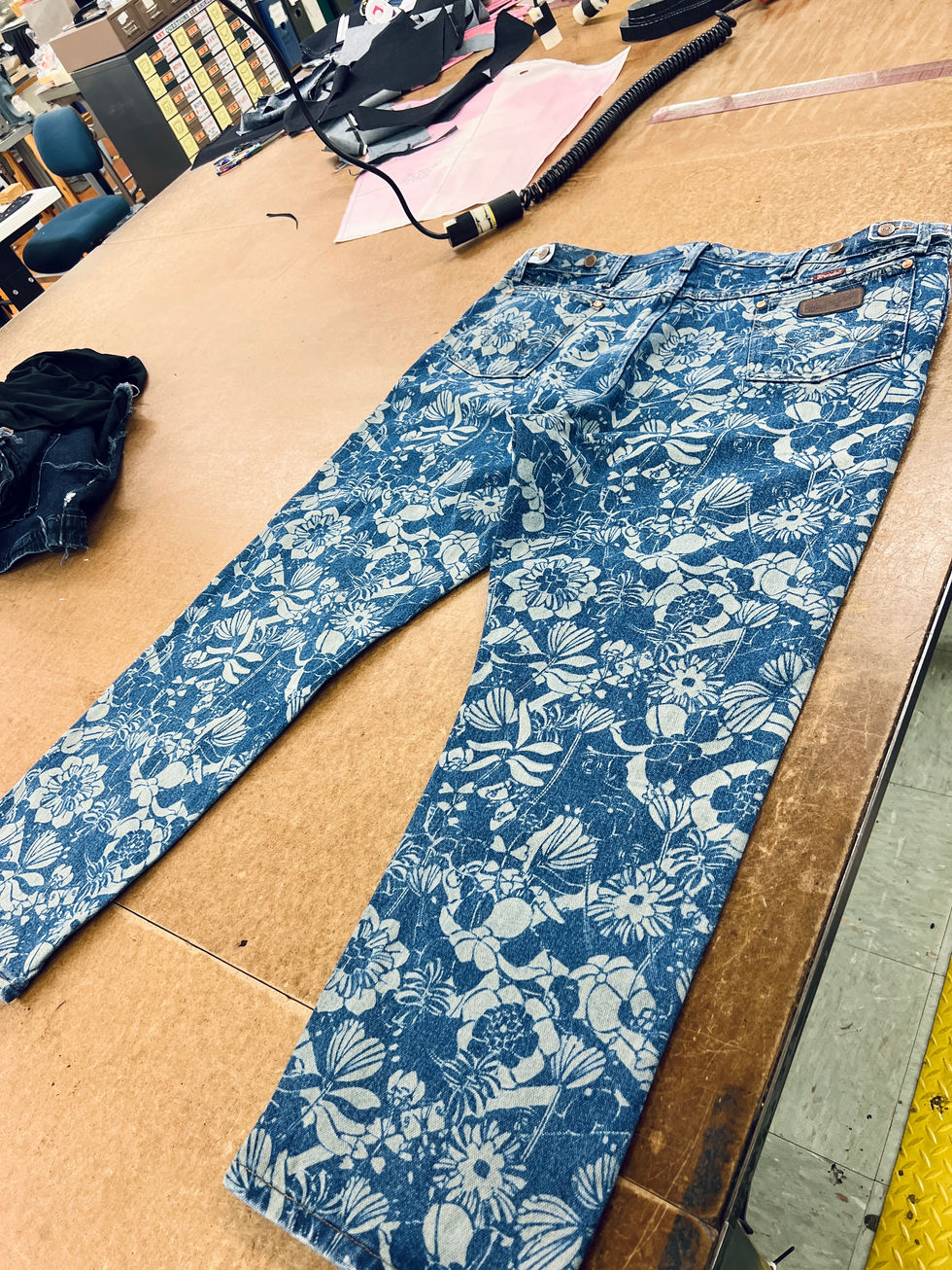 Pants Back