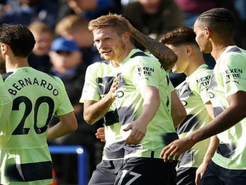 Premier League: Με υπογραφή Ντε Μπρόινε η Σίτι πέρασε από το Λέστερ