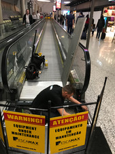 Escamax Brasília/DF Manutenção de Elevadores, Escadas e Esteiras Rolantes (61) 3543-0900
