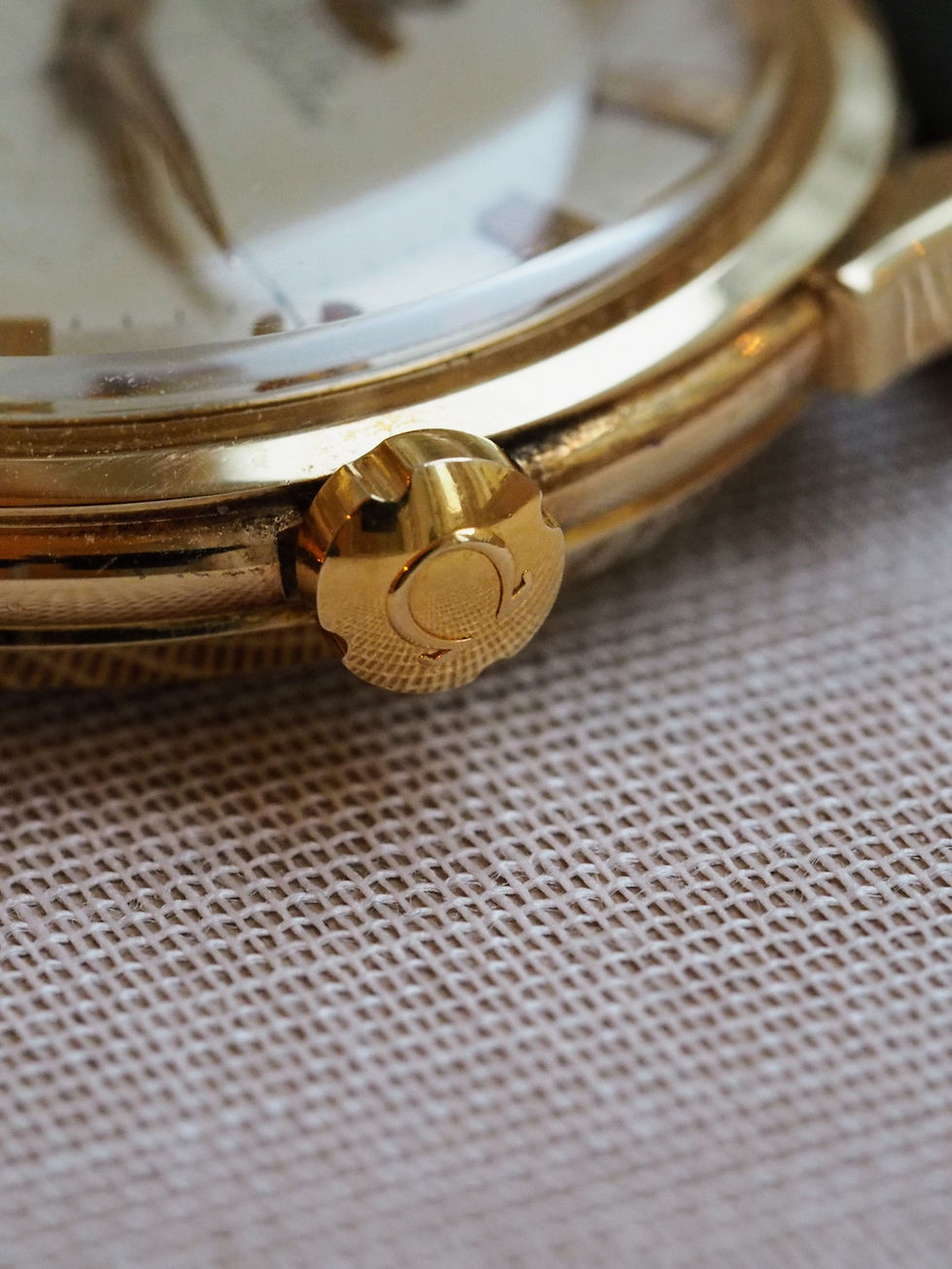 Miniaturbild: Omega Constellation | 18k gold | ref. 2852 aus 1956
