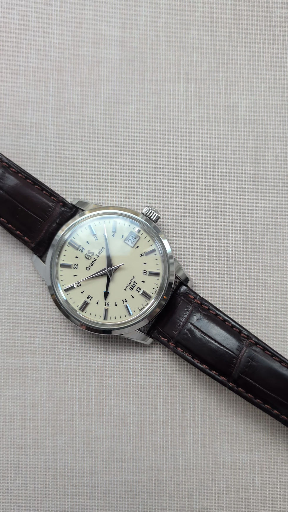 Miniaturbild: Grand Seiko GMT Dual Time Elegance | Full-Set | ref. SBGM221 aus 2022