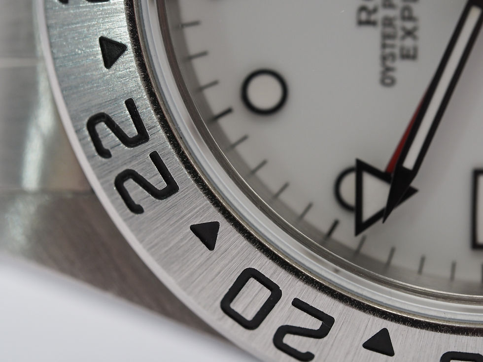 Miniaturbild: Rolex Explorer II | Polar | Ref. 16570 von 1997