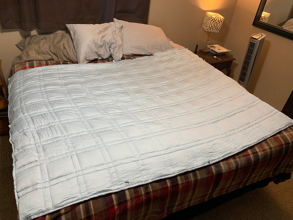 Pine&River Chilled Bamboo Weighted Blanket - in use
