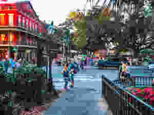 Driving and Parking in French Quarter New Orleans