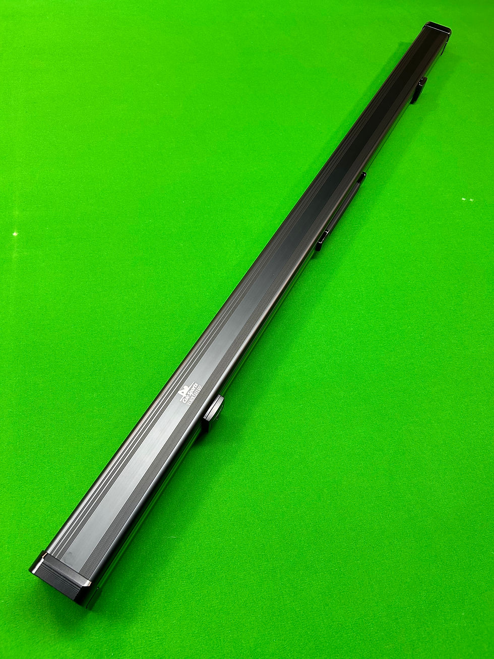 Thumbnail: 3/4 2 Slot Black & Green Cue Sports Zinc Alloy Lockable Cue Case