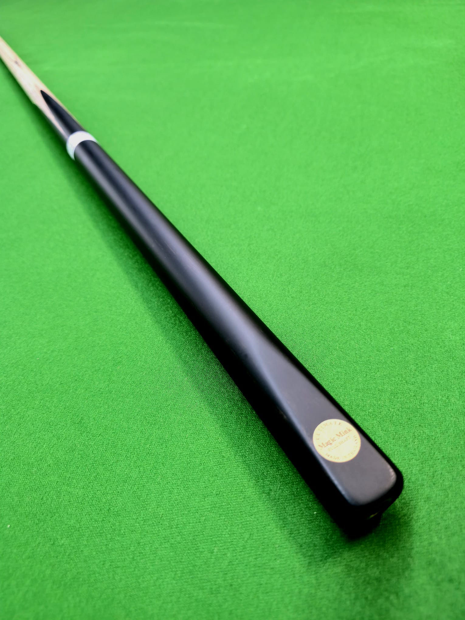 Mink Ultimate One Piece Full Shaft Snooker Cue 58” 9.2mm 17.4oz