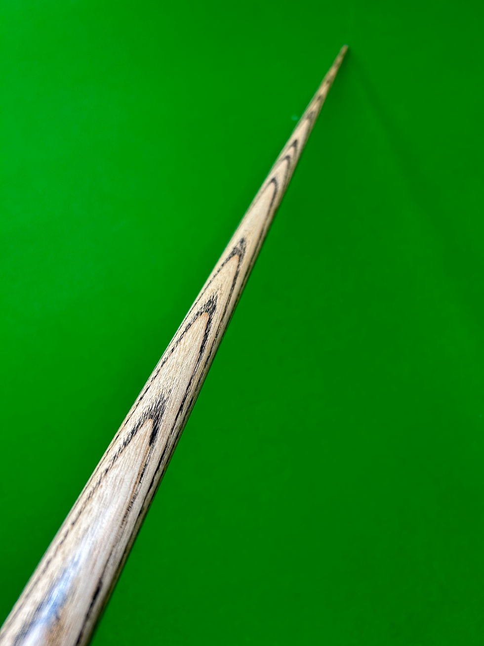 Thumbnail: Cue Sports Elite One Piece Snooker Cue 58.25" 17.6oz 9.4mm Titanium Ferrule