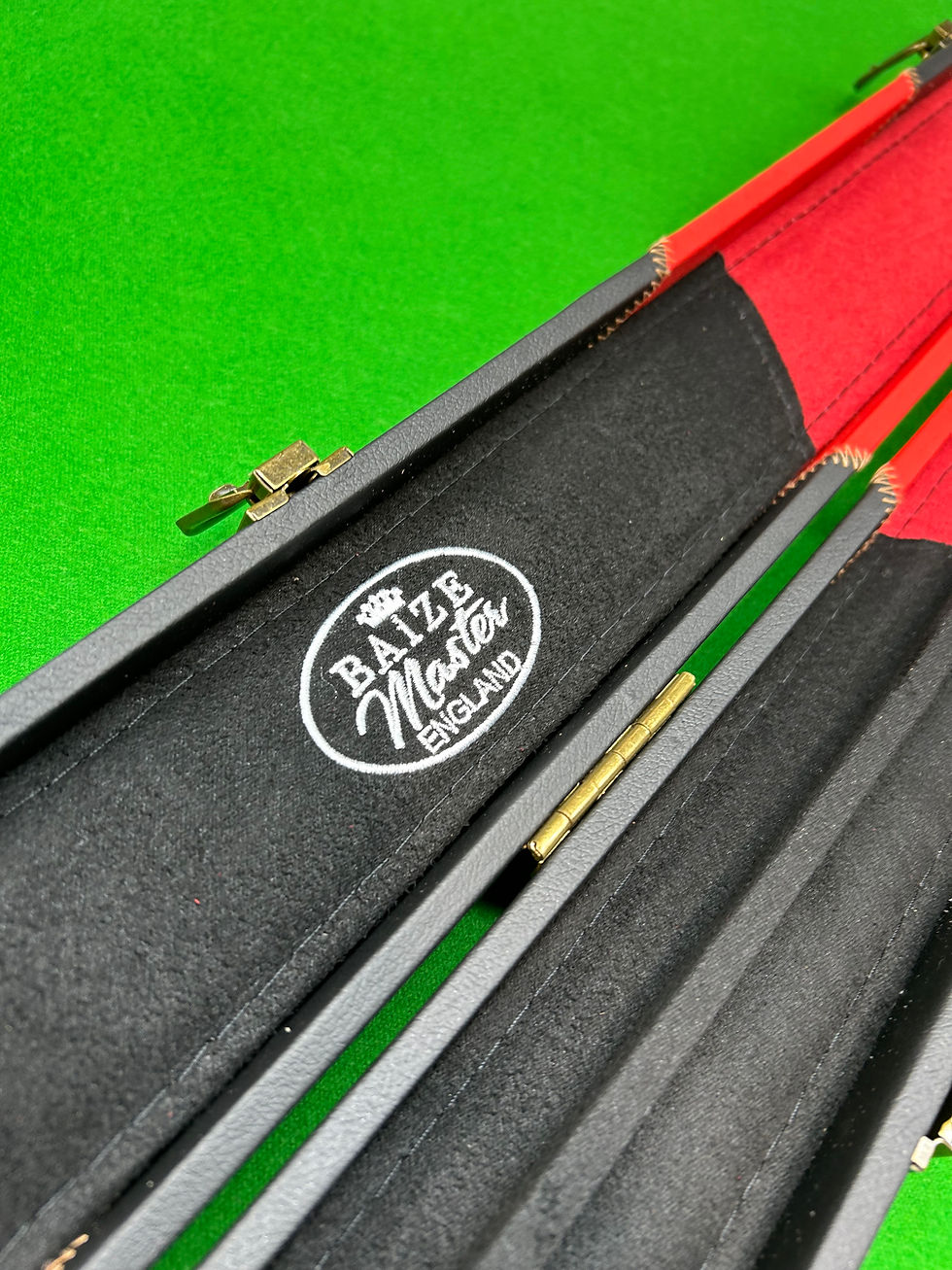 Thumbnail: Baize Master 2 Piece Red Arrow Cue Case