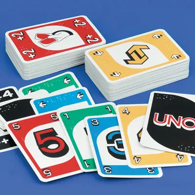 Uno braille card game