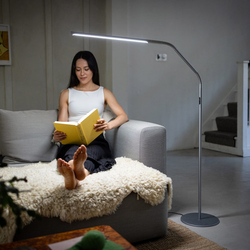 Slimline 4 LEDフロアスタンド daylight file.jpg
