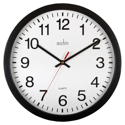 Silent easy-to-see wall clock