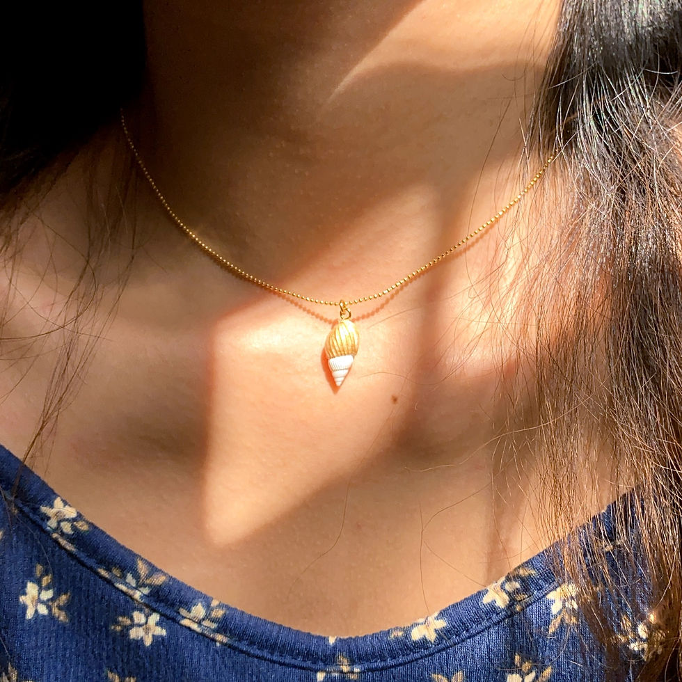 Thumbnail: Banded Tulip Necklace