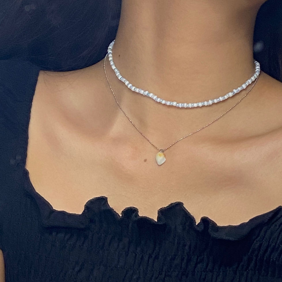 Thumbnail: Shell Pearl Necklace