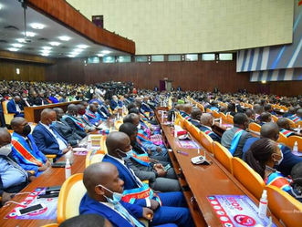 Les députés votent le projet de loi d’habilitation du gouvernement