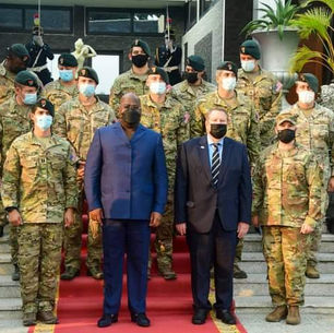 LE PRÉSIDENT FÉLIX ANTOINE TSHISEKEDI A REÇU L'ÉQUIPE DES FORCES SPÉCIALES AMÉRICAINES